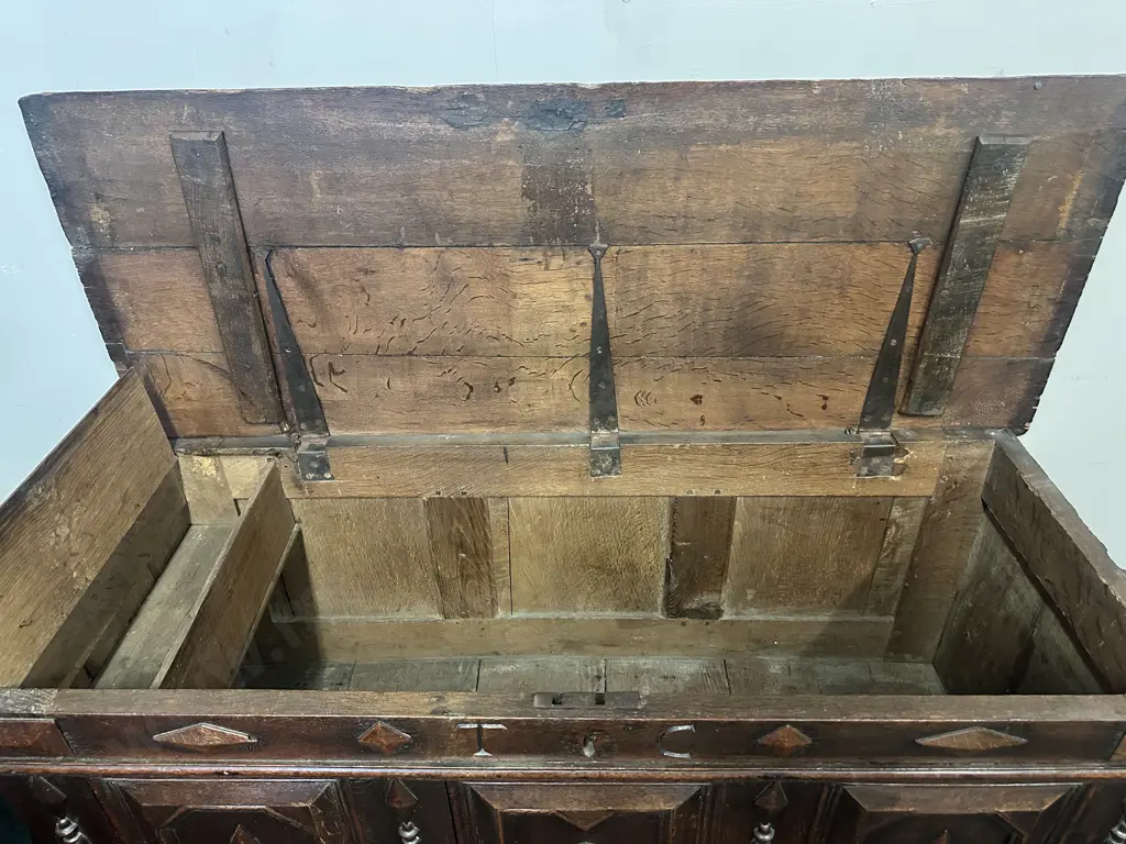 Antique English Oak Jacobean Coffer - Age 1660. H74 W130 D51cm Image 1++