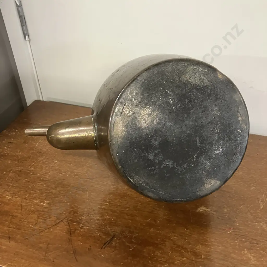 Antique Victorian Copper Kettle with Brass Finial and Gooseneck Spout. 32 x 34cm Image 1++