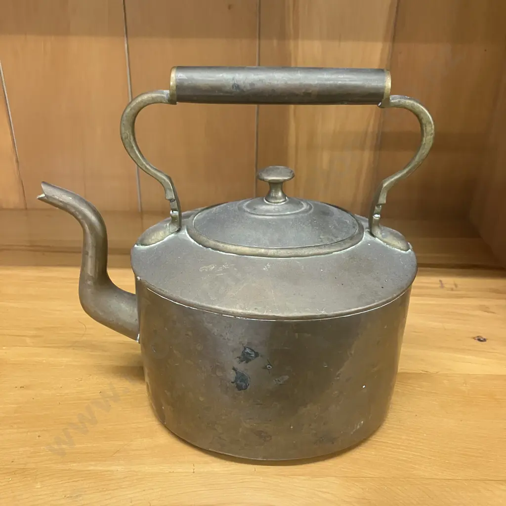 Antique French Copper Tea Kettle with Brass Finial and Gooseneck Spout. 22 x 23cm Image 1++