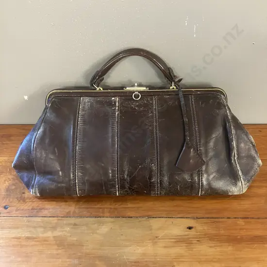 Vintage French P-P-Fougy Genuine Brown Leather Compact Briefcase Doctors Bag With Key