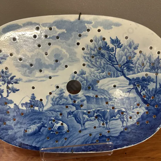 Antique Blue & White Meat Drainer Country Themed H14,W34cm.