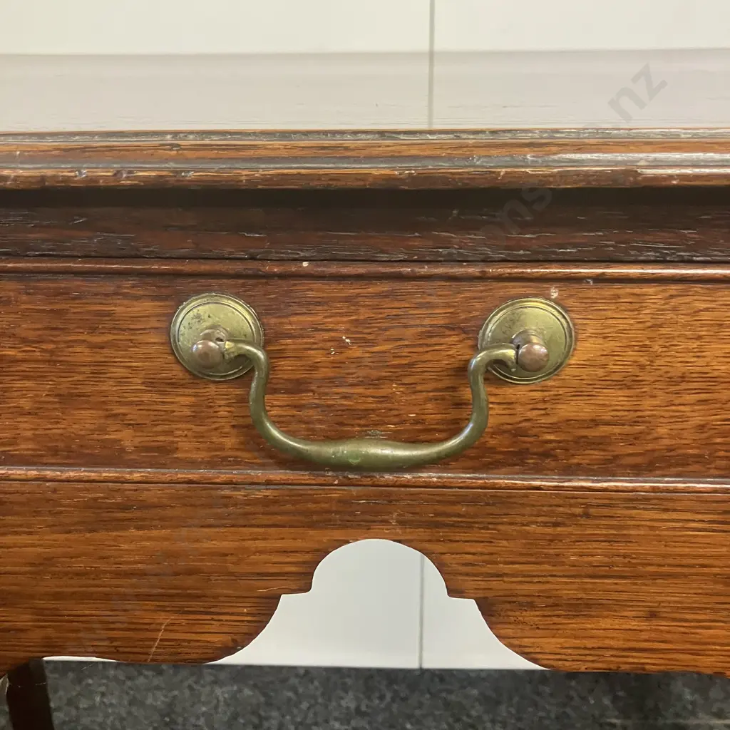 Antique Georgian Mahogany Lowboy. H74 W79 D45cm Image 1++