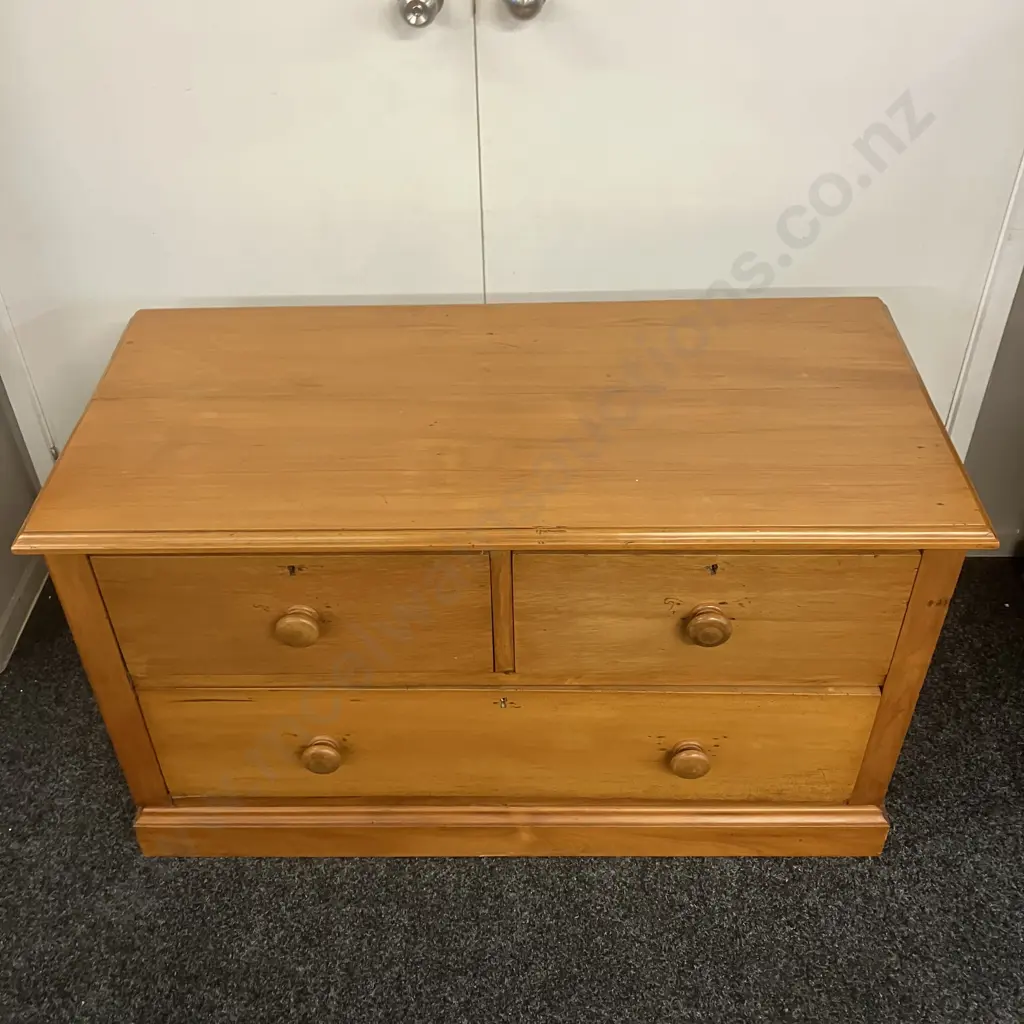 Kauri 3 Drawer Chest, Tongue & Groove Back. H66 W114 D53cm Image 1++
