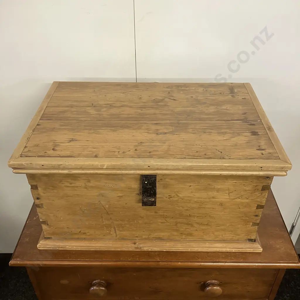 Antique Pine Dove Tailed Chest. H32 W66 D43.5cm Image 1++