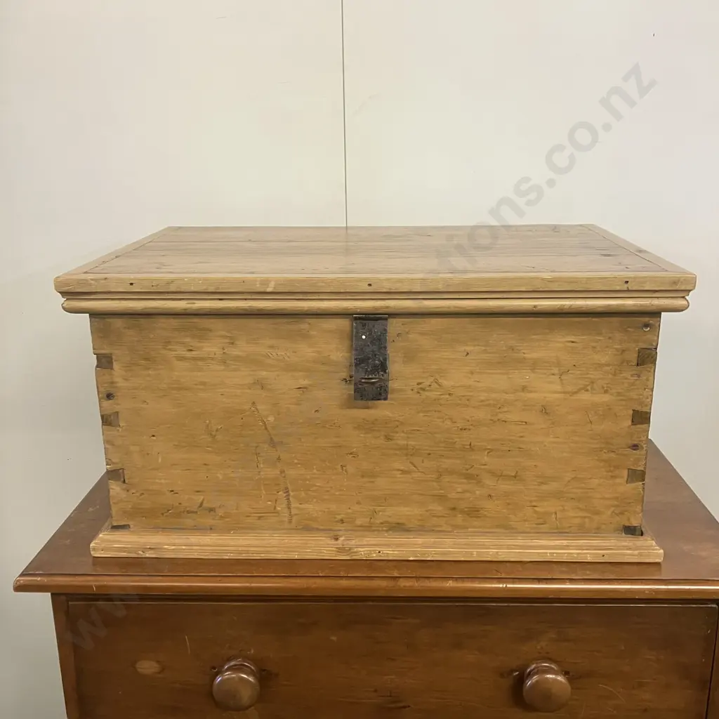 Antique Pine Dove Tailed Chest. H32 W66 D43.5cm Image 1++