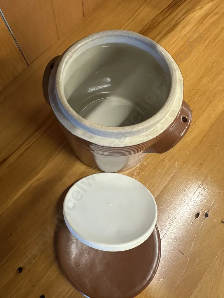 Vintage Pottery Condiments Stoneware Jar With Lid. H15cm Image 1++