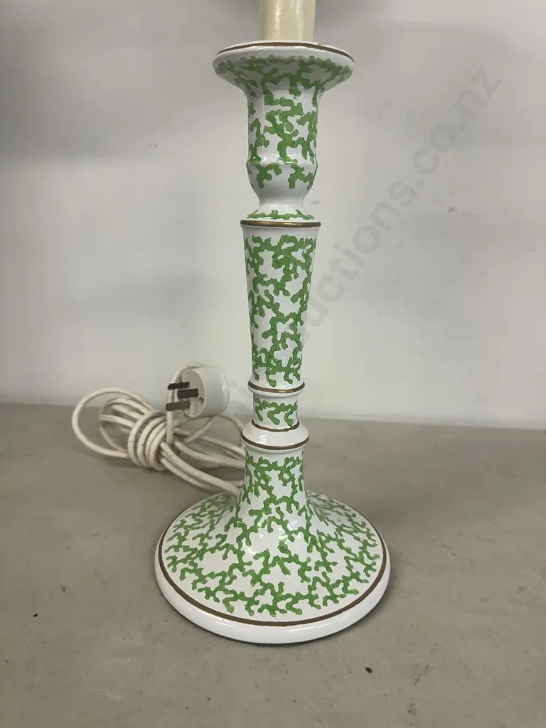 Vintage Table Lamp Ceramic Base With Cream Shade Candle Detail H60cm. Image 1++