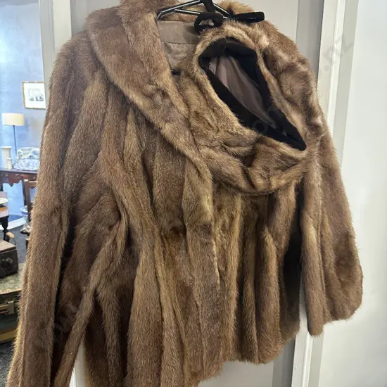 Beautiful Ladies Fur Jacket/Cape And Beret Vintage Condition