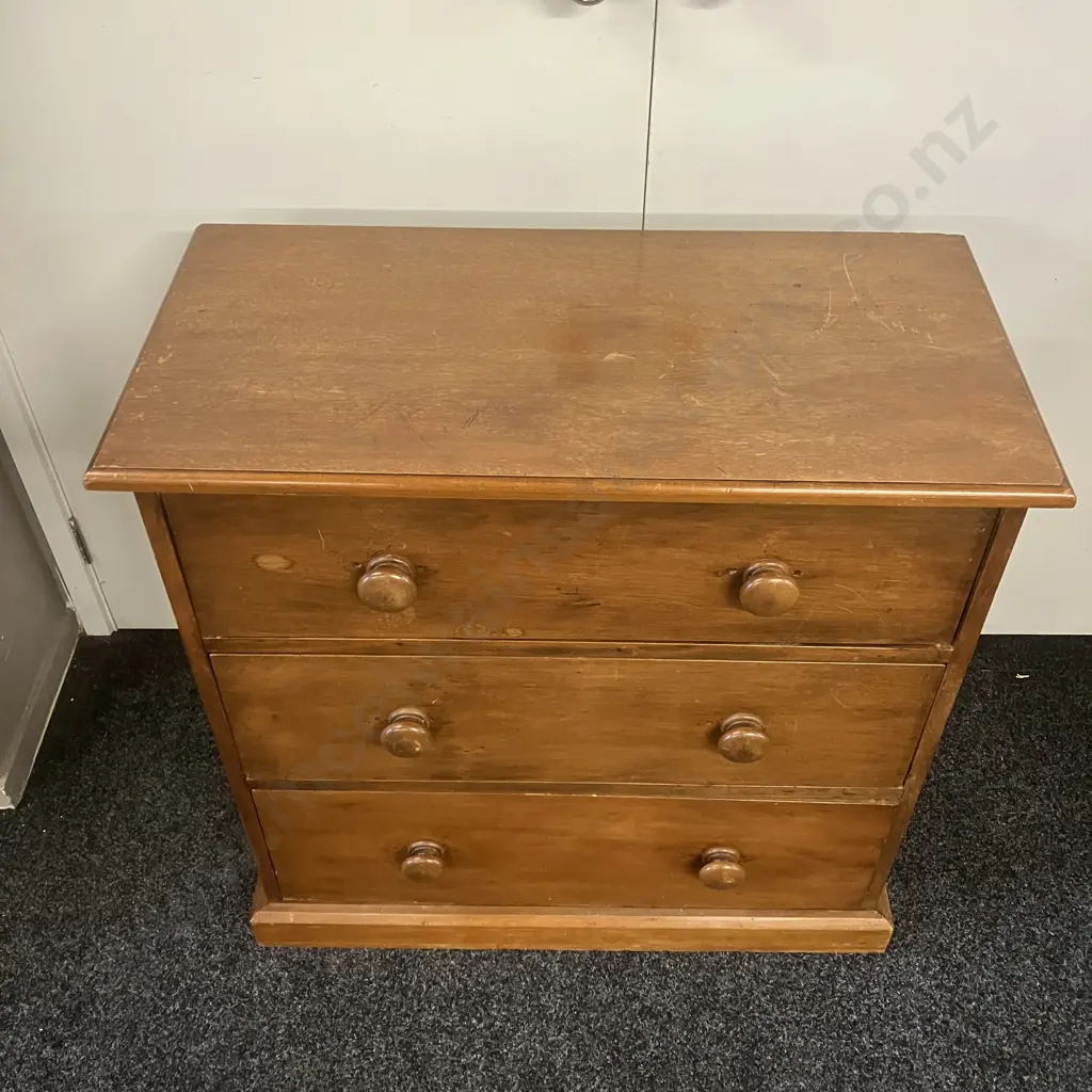 Antique Mahogany 3 Drawer Chest. H83 W83 D41cm Image 1++