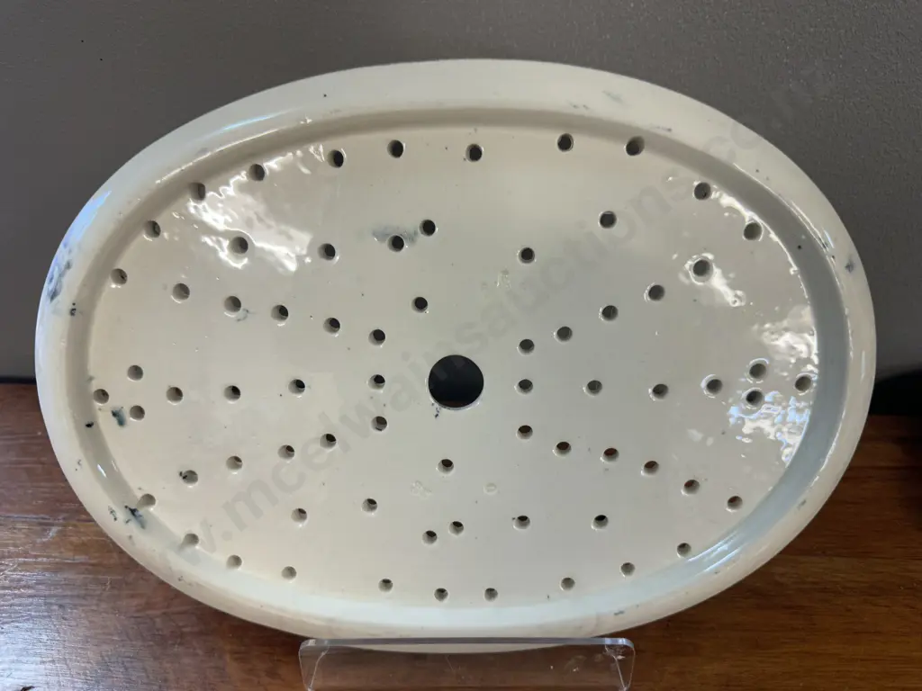 Antique Oval Blue & White Ceramic Meat Drainer H23,W32cm. Image 1++