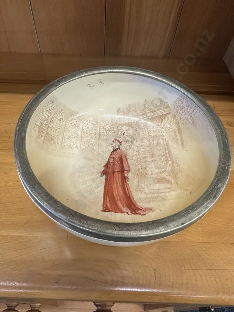 Vintage Wolsey Royal Doulton Bowl With Epns Rim D3746 Image 1++