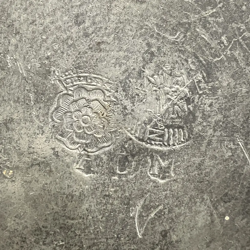 Pair of Antique Heavy Pewter Plates Dia 22cm Image 1++