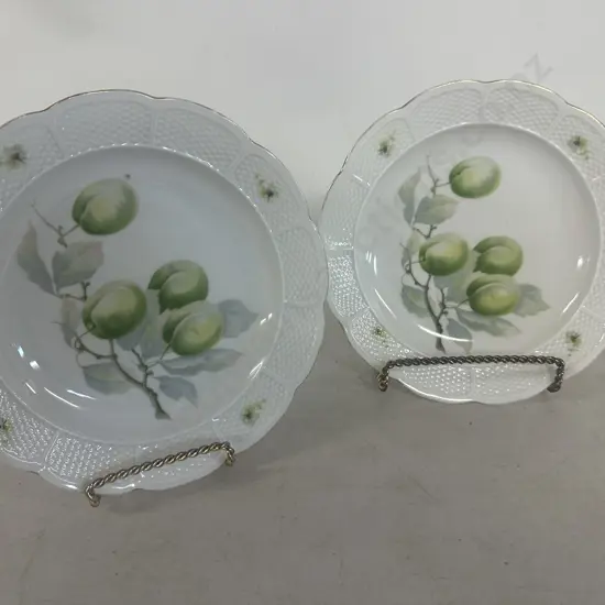 Pair Of Rosenthal Art Nouveau Bowls Dia21.5cm.