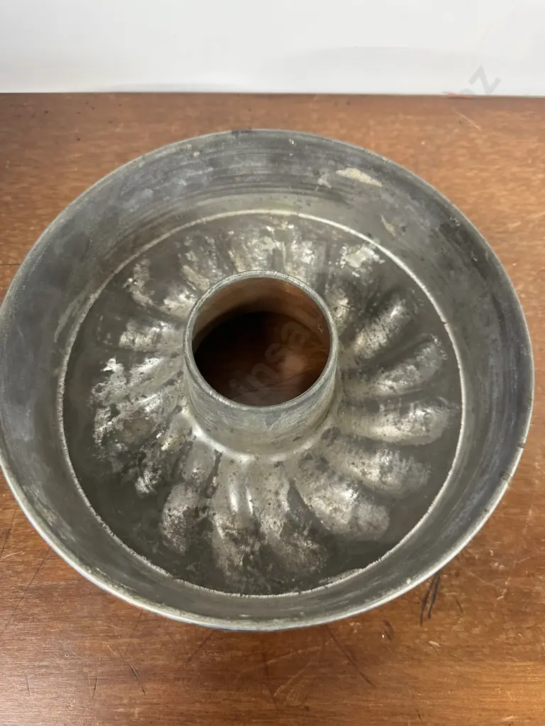 Vintage Copper Baking Pan Frankfurt Wreath Pattern Image 1++
