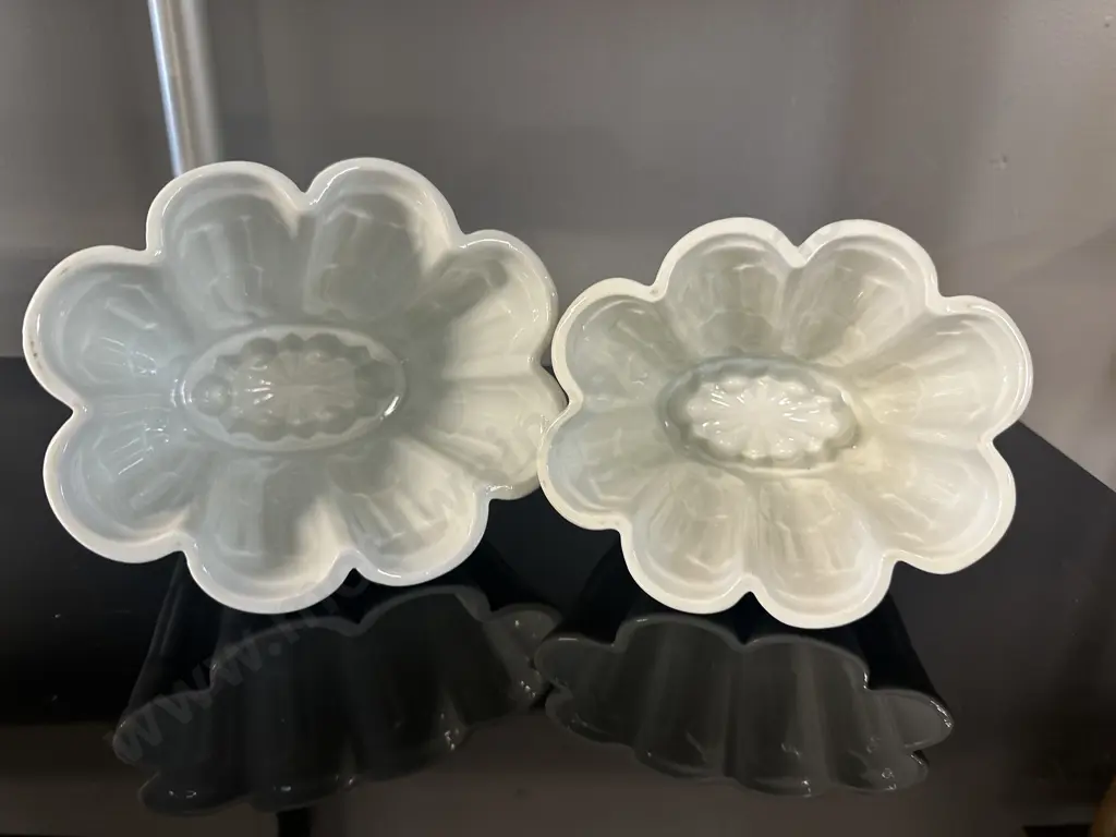Art Deco Shelly Ceramic Jelly Moulds Ritz Pattern Image 1++