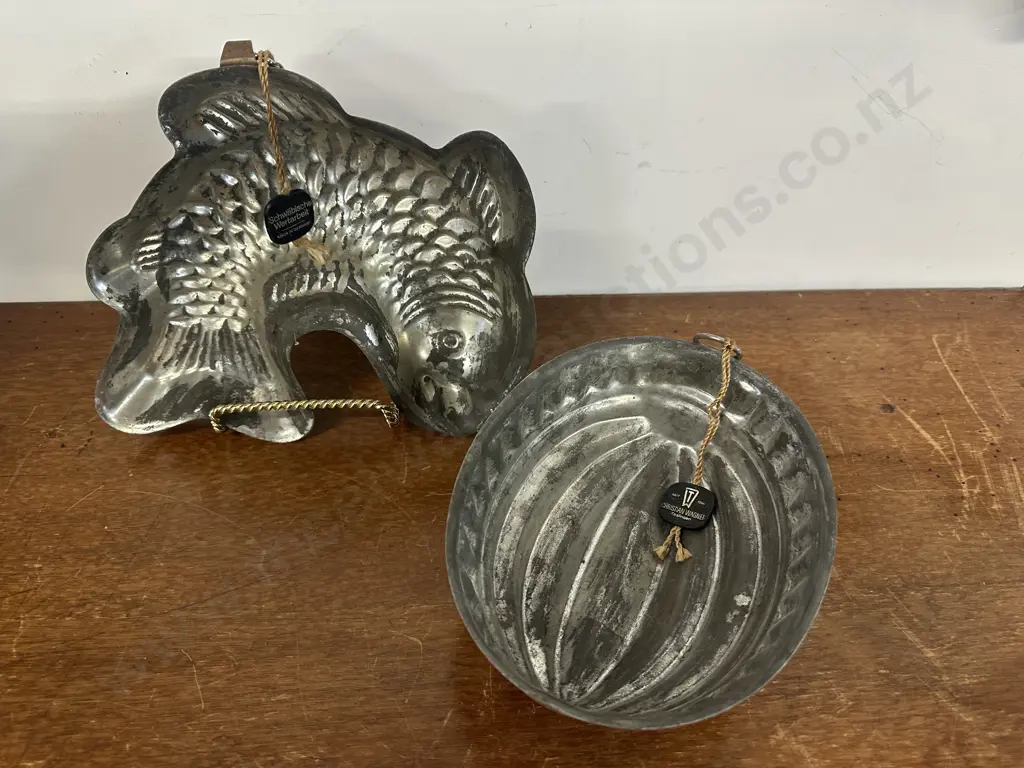 Mid Century Jumping Fish Copper Cake Pan Mould & Antique Jelly/Cake Mould Image 1++