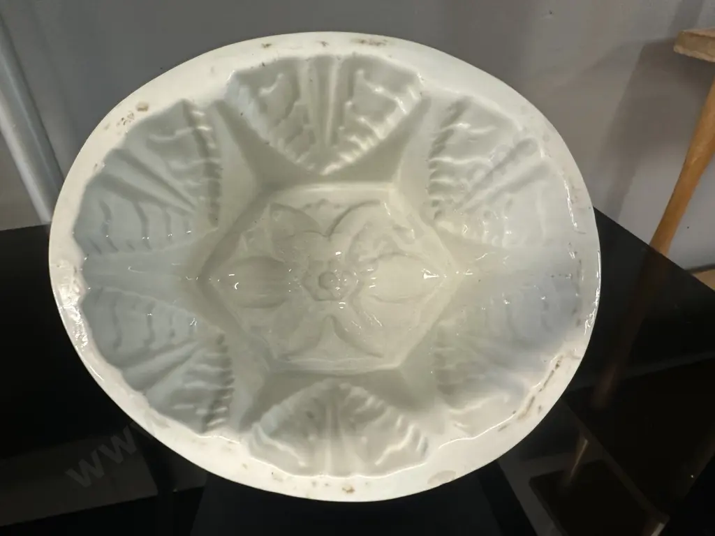 Antique Jelly Mould. H13 W19 D16cm (Vintage Condition) Image 1++