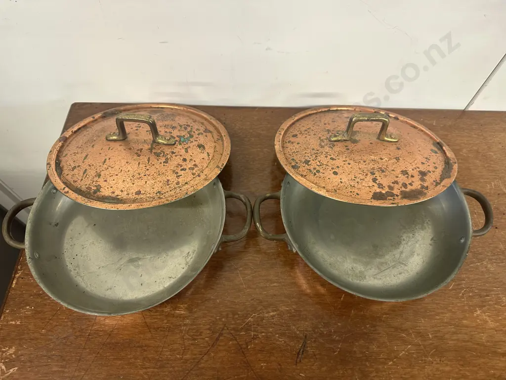 Vintage Lidded Copper Double Handled Pans Dia21cm. Image 1++