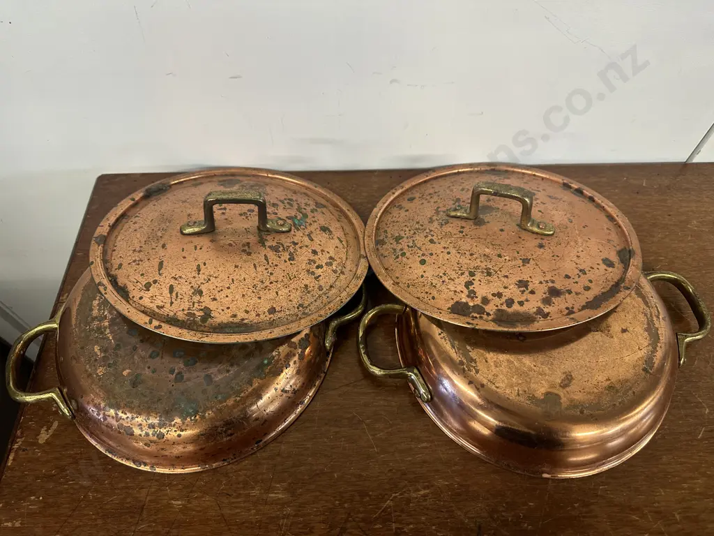 Vintage Lidded Copper Double Handled Pans Dia21cm. Image 1++