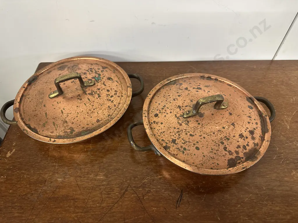 Vintage Lidded Copper Double Handled Pans Dia21cm. Image 1++