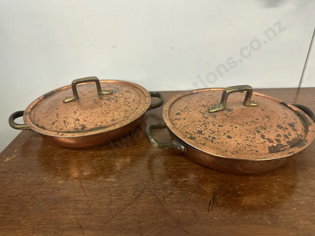 Vintage Lidded Copper Double Handled Pans Dia21cm. Image 1++