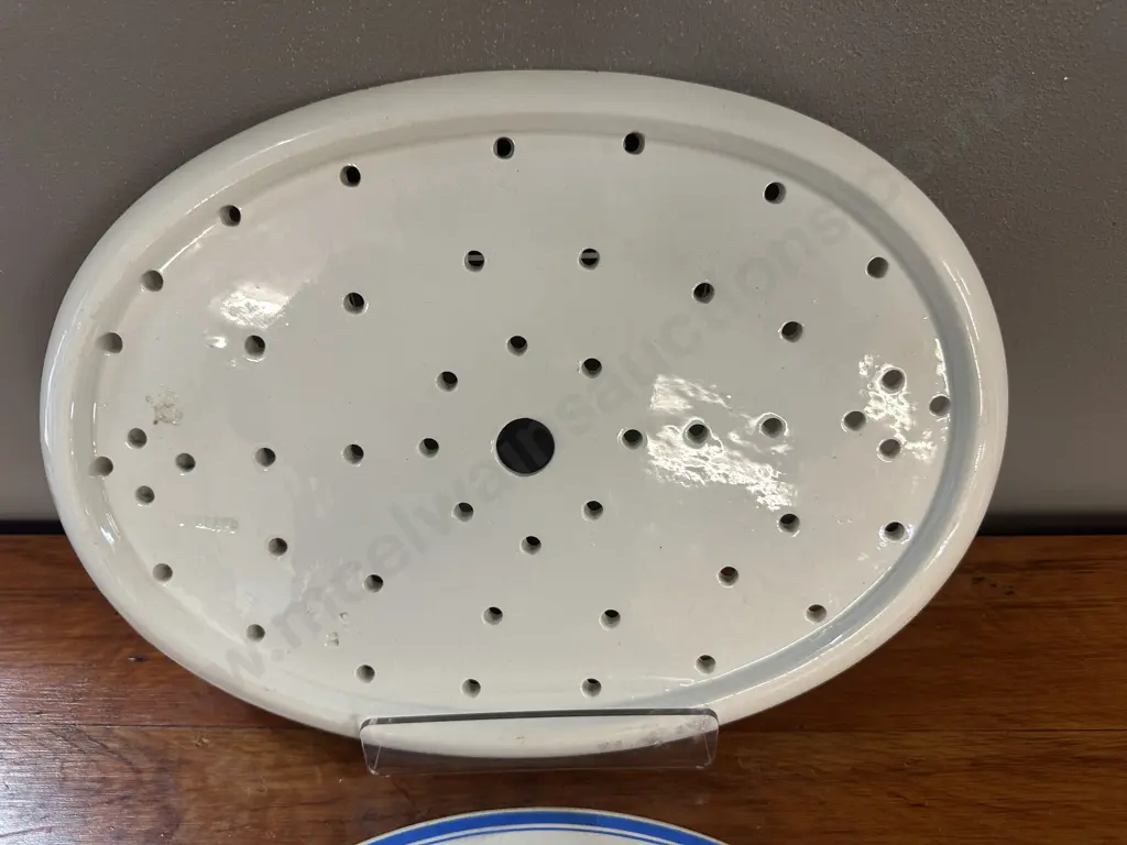 Circa 1840 Copeland Ironstone Meat-Draining Dish L33,W24cm With Small Blue & White Dish L22,W15cm. Image 1++