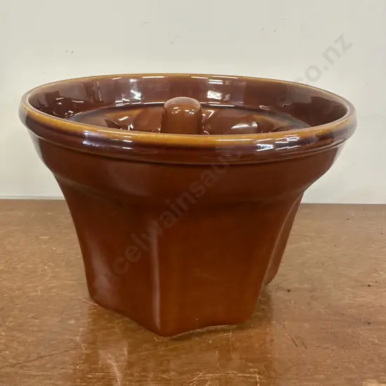 Vintage Willams & Sonoma Ceramic Monkey Bread Baking Mold 14x20cm.