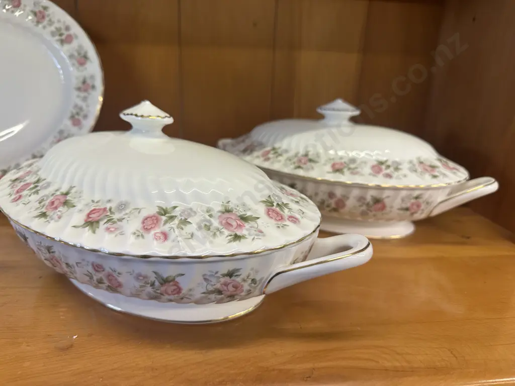 Minton Dinnerware 'Spring Bouquet' 36 Pieces Including Lidded Serving Dishes, Oval Meat Platter & Gravy Boat Image 1++