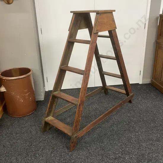 Rationalist Style Vintage Oak Stairs. H127 W134 D39.5cm