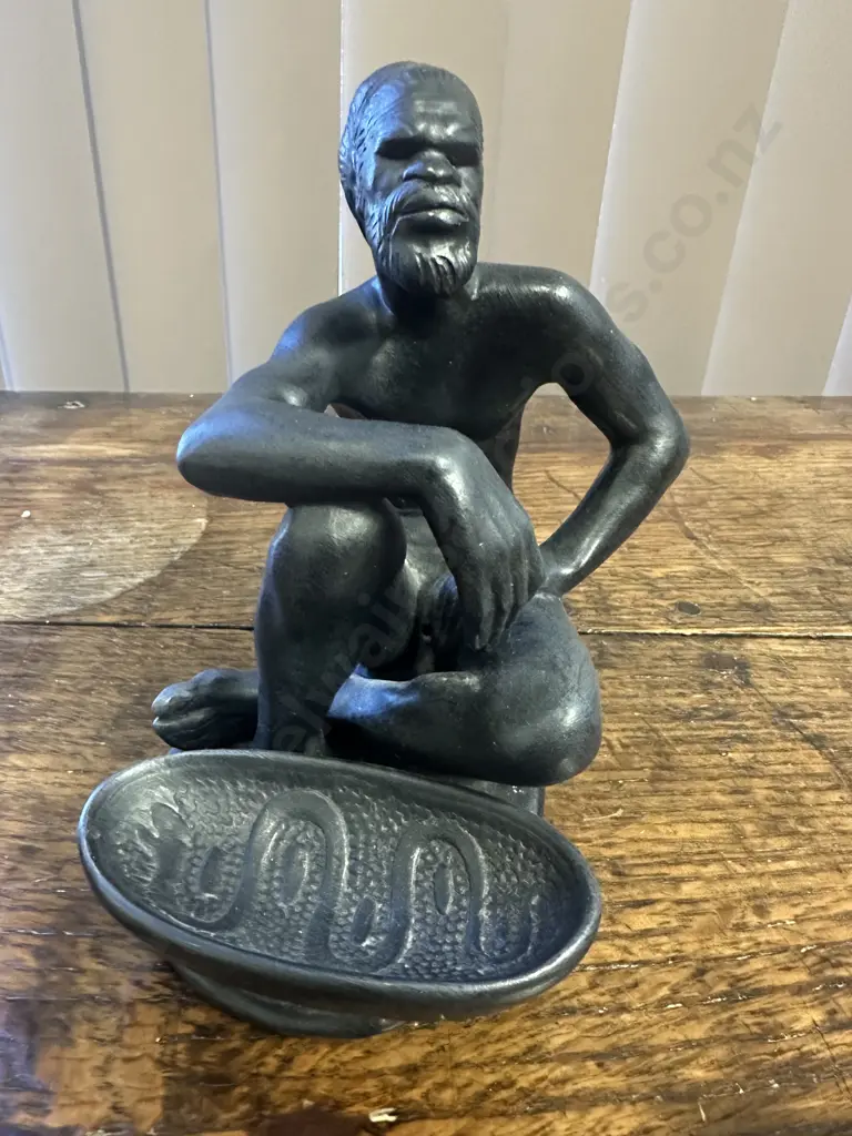 Signed Vintage Takacs Studio Australia Aboriginal Figurine H18cm. Image 1++