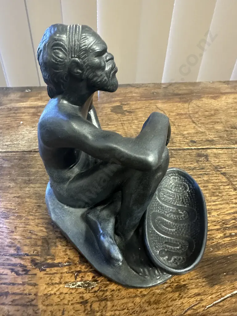 Signed Vintage Takacs Studio Australia Aboriginal Figurine H18cm. Image 1++