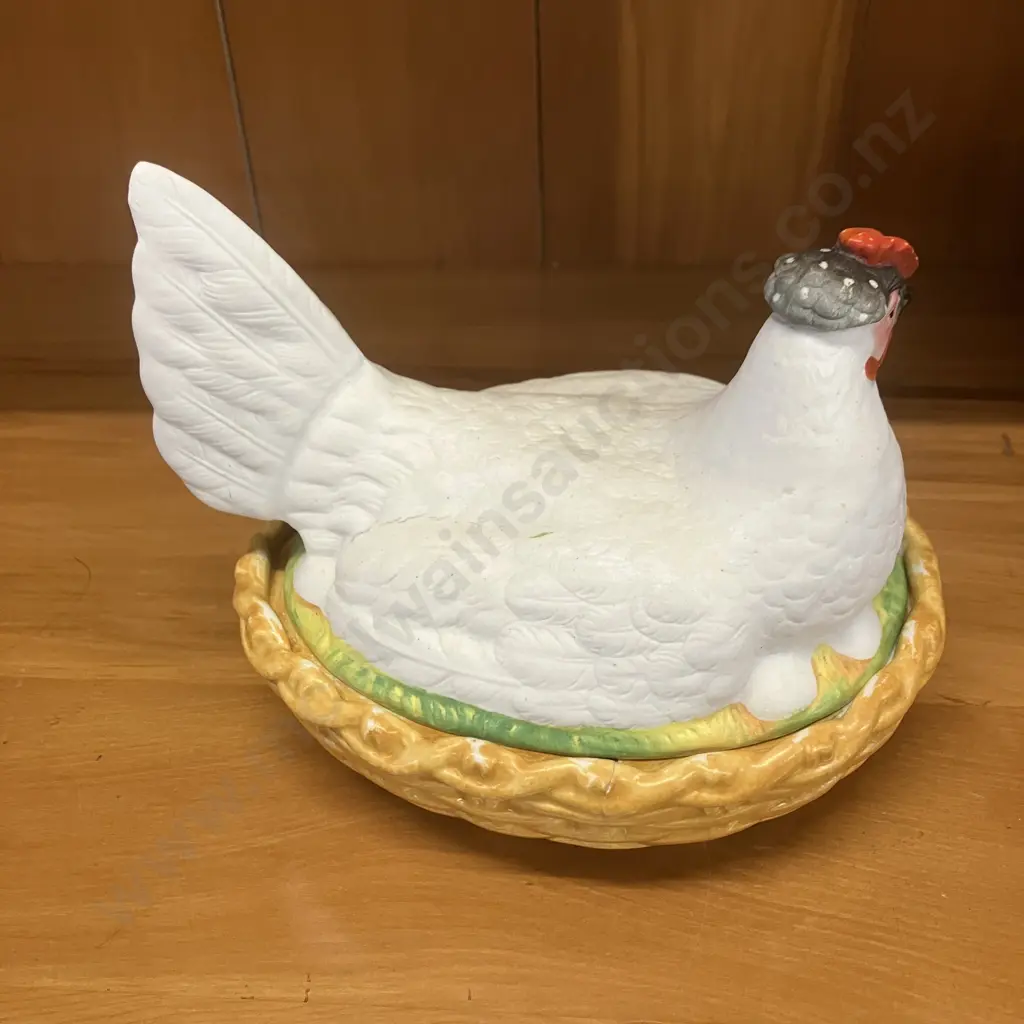 Antique 19th Century Staffordshire Bisque Porcelain Hen On Nest  Covered Tureen. 16 x 19cm (As Found) Image 1++