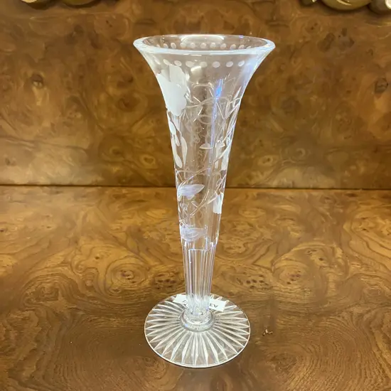William Yeoward Crystal 8" 'Prissy' Bud Vase With Etched Sweet Pea Flowers