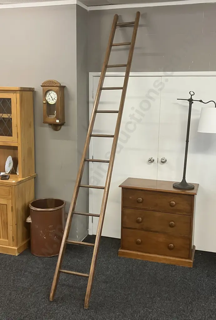 Tall Antique Ladder. 300 x 35cm Image 1++