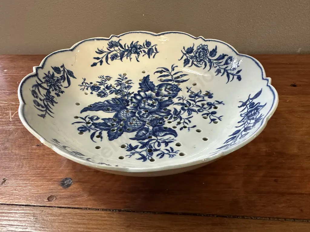 Rare Antique Worcester Porcelain Pine Cone Strawberry / Cress Straining Dish. 19cm Image 1++