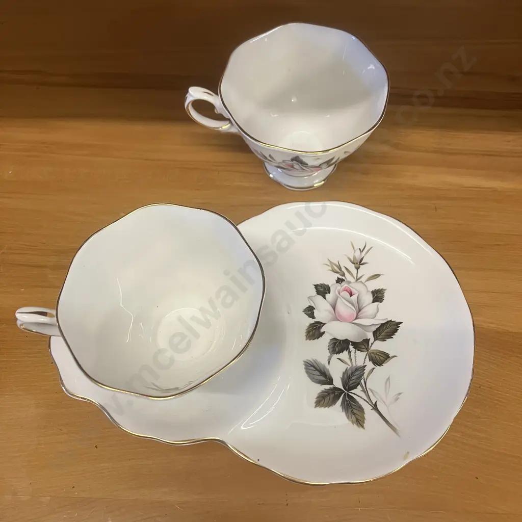 Vintage Royal Albert 'Queens Messenger' Tennis Set With An Extra Cup Image 1++