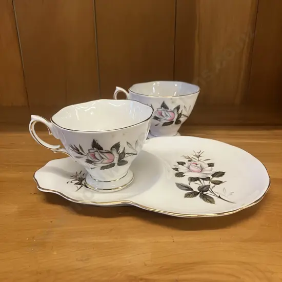 Vintage Royal Albert 'Queens Messenger' Tennis Set With An Extra Cup