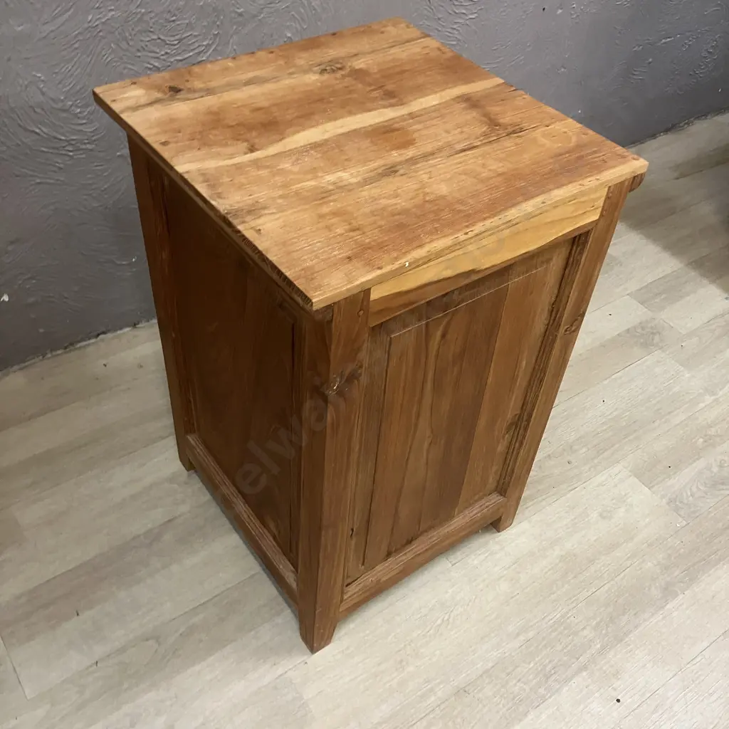 Vintage Wood Drawer Unit With 2 Cane Baskets. H60 W40 D40cm Image 1++