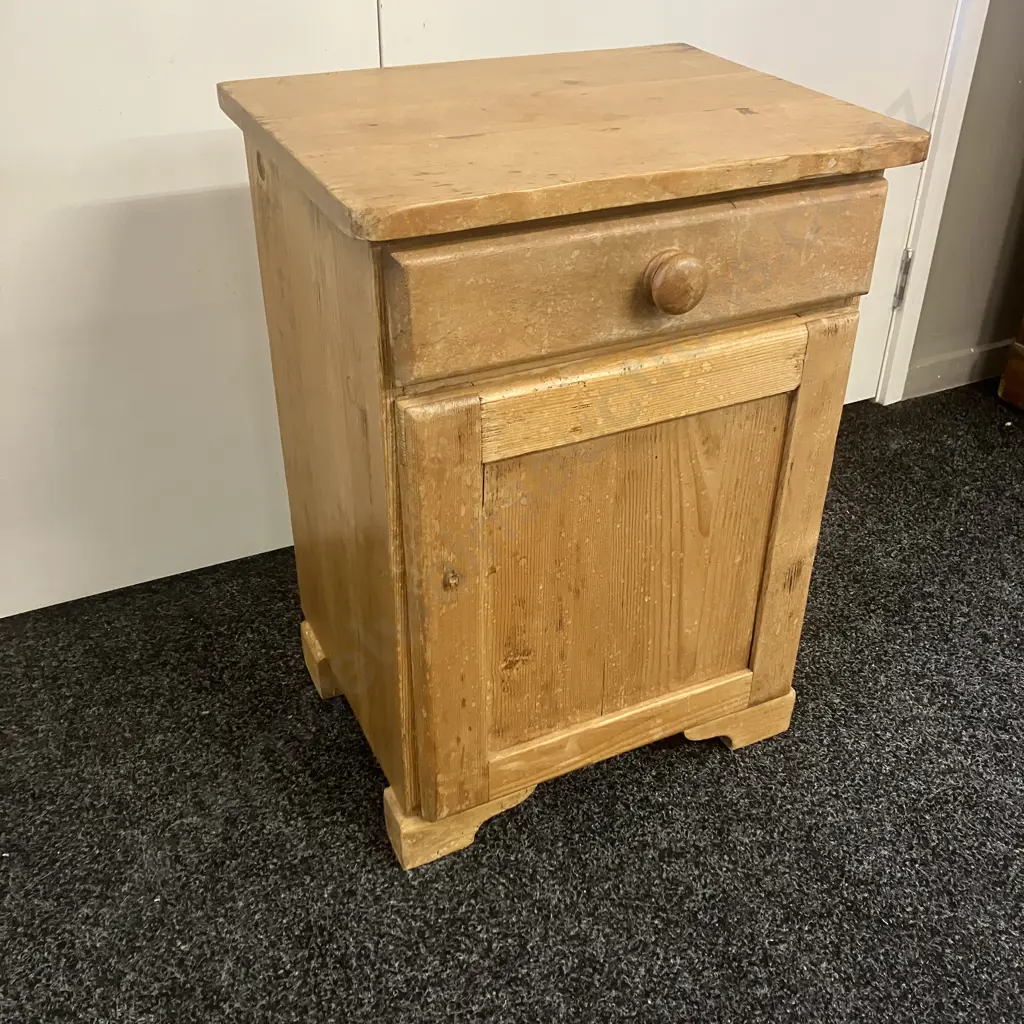 Antique Victorian Pine Single Drawer Bedside Cabinet. H62 W46 D36cm Image 1++