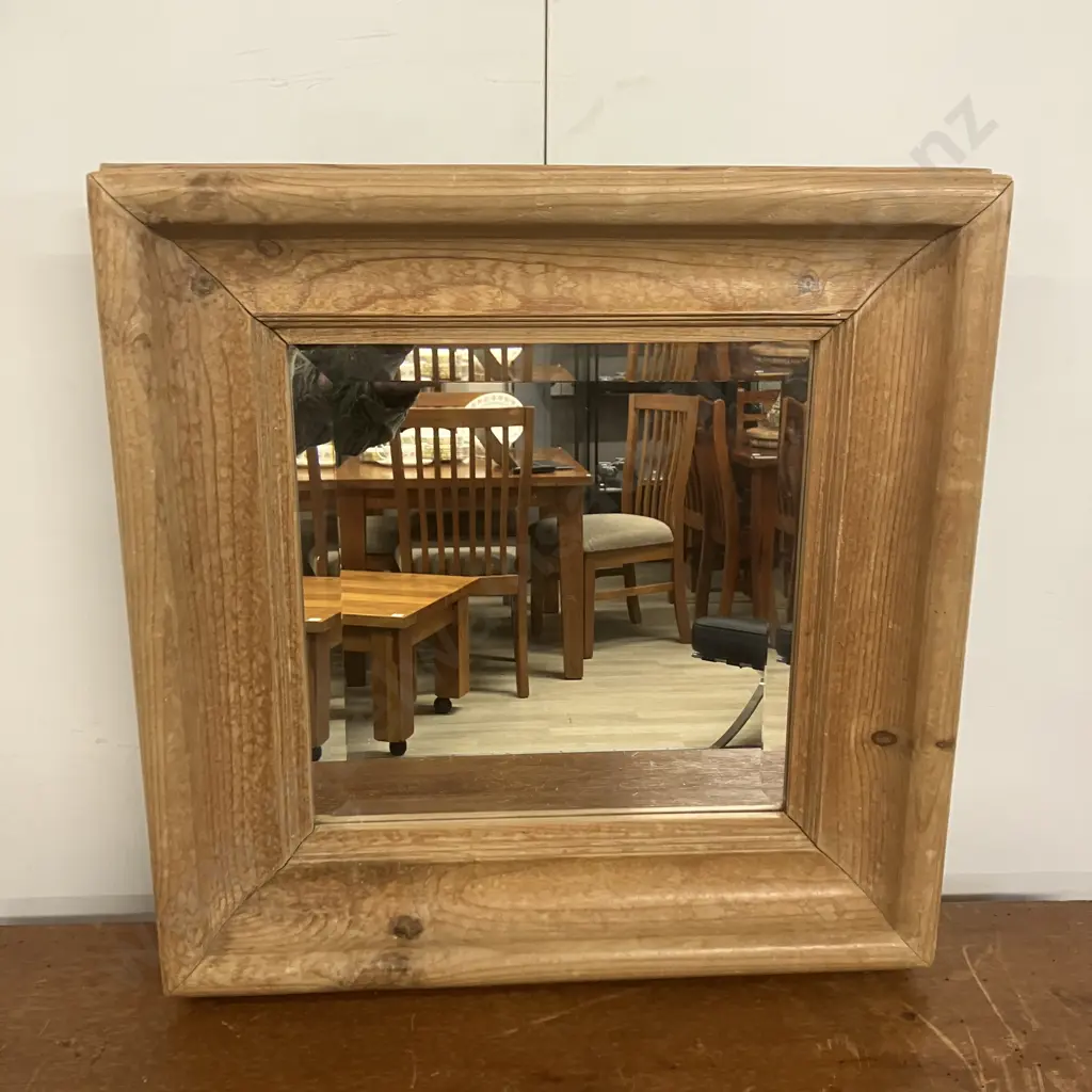 Antique Oak Framed Bevelled Edged Wall Mirror. 47.5 x 47.5cm Image 1++