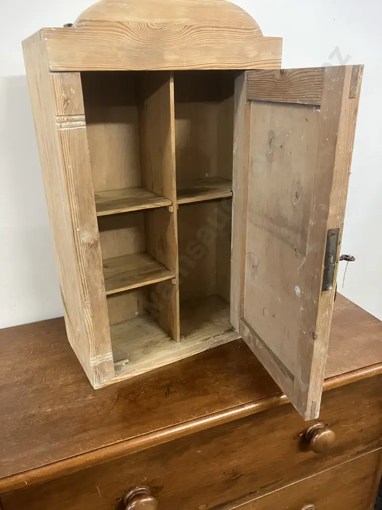 Antique English Pine Medicine Apothecary Cabinet With Key. H59.5 W37 D18cm Image 1++