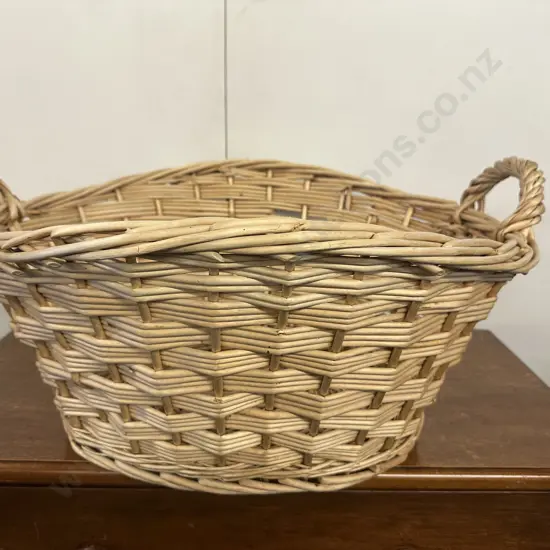 Oval Wicker Laundry Basket. 31 x 63cm