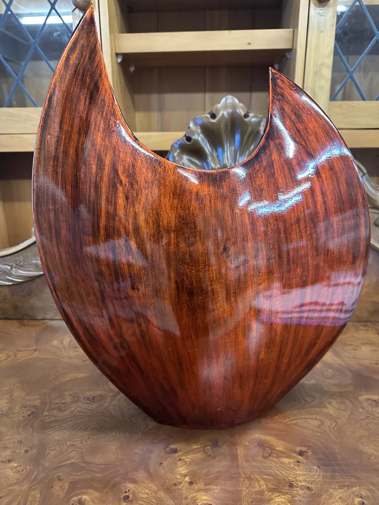 LP Design Reddish Brown Decorative Curved Vase. H46cm Image 1++