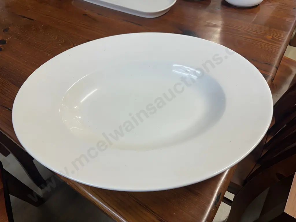 Large Oval  Italian Ceramic Bowl L52,D43cm.  Image 1++