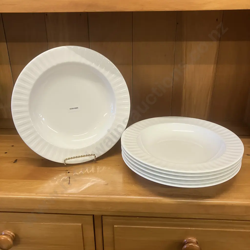 Set of Six Wedgwood England Night & Day White Bone China 28.5cm Fluted Pasta Bowls #1759 Image 1++