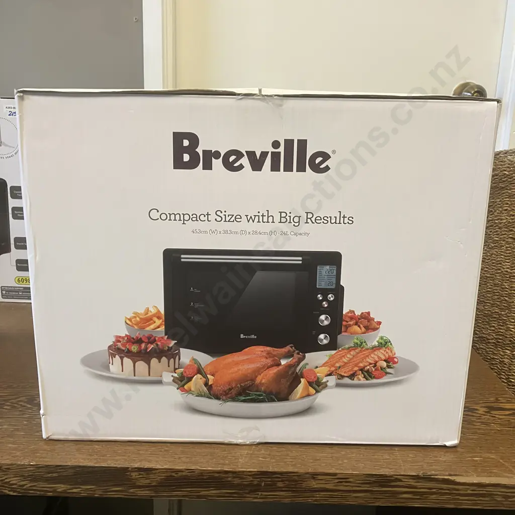 Breville All In 1 Compact Air Fryer Oven - LOV660MTB, New In The Box Image 1++