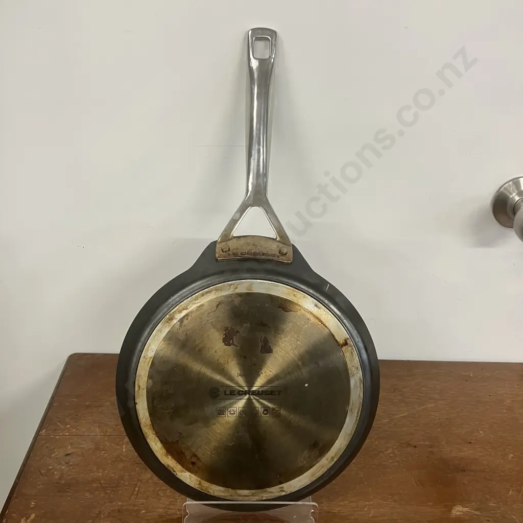 Le Creuset Toughened Non-Stick Crêpe Pan - 24cm Image 1++