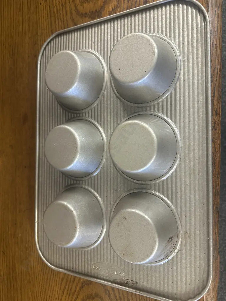 Pair Of USA 6 Cup Muffin/Mini Cheese Cake Pans Image 1++