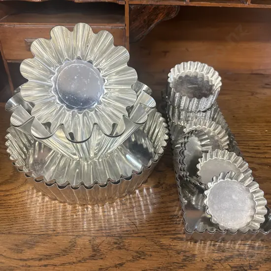 Vintage Fluted French Metal Jelly/Tart Tins