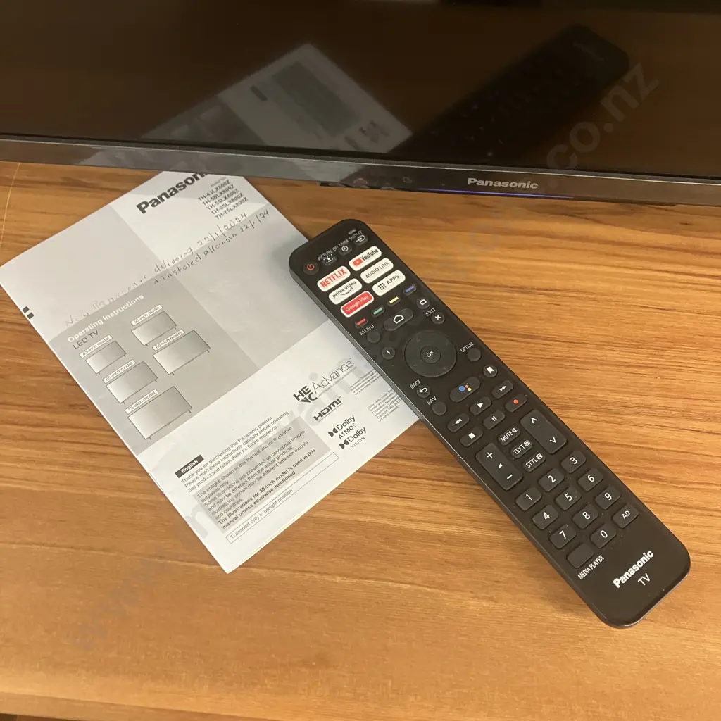Panasonic TH-55LX800Z 55 Inch, LED, 4K HDR Smart TV With Remote Control (Jan 2024) Image 1++